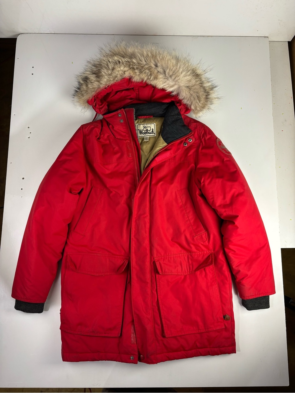 Woolrich Men’s Bright Red Coyote Fur-Trim Hooded 650 Fill Down Parka